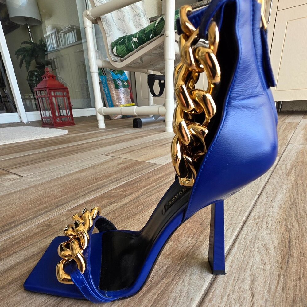 Versace Medusa Royal Blue Leather Gold Chain Heels Eur. 39.5